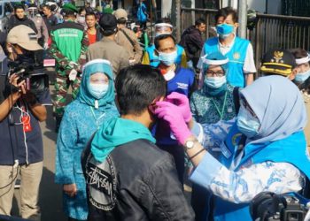 Razia Masker Masif di Jalan Kebon Jati Ciroyom