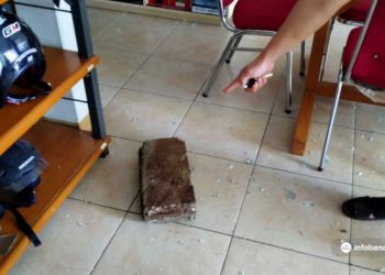 Masjid di Bandung Dilempari Batu Orang Tak Dikenal