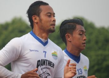 Eks Kapten Persib Bandung Sebut Pemerintah Harus Adil Antara Kompetisi dan Pilkada 2020