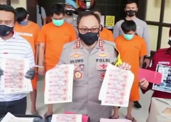 Polrestabes Bandung Ringkus 4 Orang Pelaku Pencetak Uang Palsu