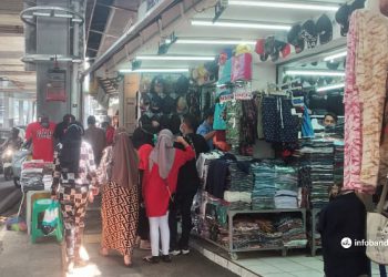 Berkah Libur Panjang bagi Para Pedagang di Cihampelas Bandung