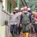 Ridwan Kamil dan Kapolda Jabar Cek Lokasi Longsor di Sumedang