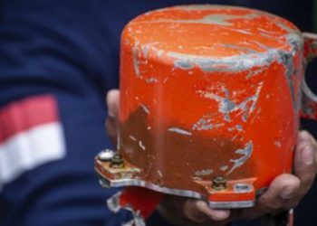 BREAKING NEWS: Black Box Sriwijaya Air SJ-182 Ditemukan