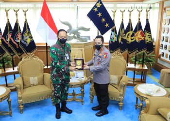 Kunjungi KSAU, Kapolri Harap Sinergitas Penegakan Prokes Masyarakat