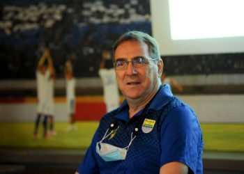 Robert Angkat Bicara soal Rumor Zachary Herivaux dan Kazuki Takahashi ke Persib