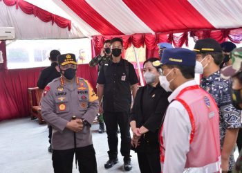 Didampingi Panglima TNI, Kapolri Tinjau Pos Penyekatan Merak-Bakauheni