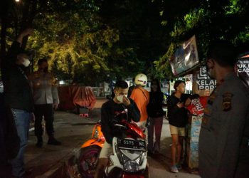 Polisi Amankan 5 Orang Terkait Penyerangan Kantor LSM Di Karawang