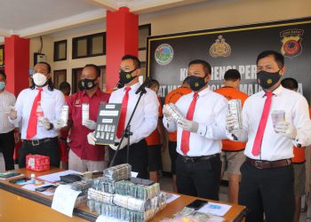 Polres Majalengka Amankan 15.700 Butir Obat Terlarang dan 17 Paket Narkotika