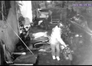 Beraksi Dini Hari, Maling Gasak 2 Motor di Panyileukan Bandung
