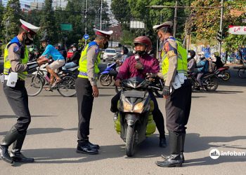 Pengendara Masih Kebingungan Terkait Ganjil Genap di Bandung