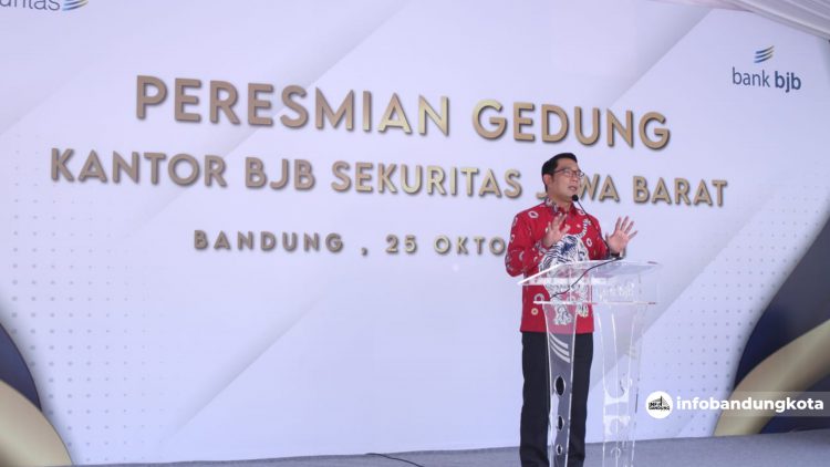 Ridwan Kamil Resmikan Kantor BJB Sekuritas di Jalan Teuku Umar