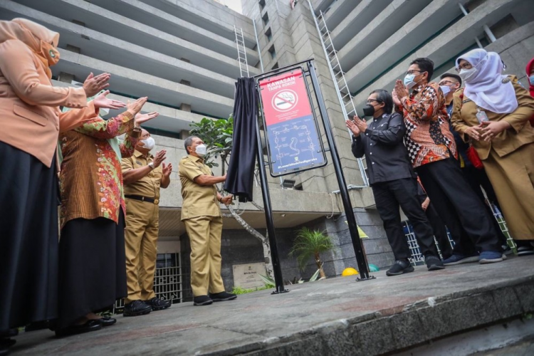 Pemkot Bandung Perbanyak Kawasan Tanpa Rokok, Termasuk Jalan Braga