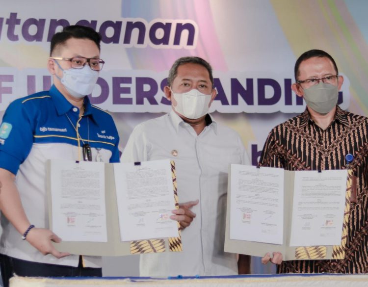 Bank bjb Jalin Kerja Sama dengan Perumda Pasar Bandung Juara