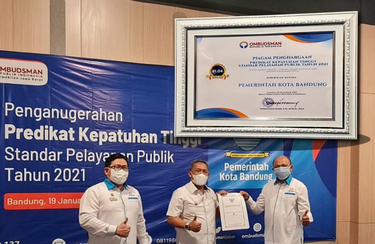 Pelayanan Publik Maksimal, Kota Bandung Raih Penghargaan Ombudsman