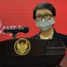 Menteri Luar Negeri Sebut Sebanyak 99 WNI Telah Dievakuasi Dari Ukraina