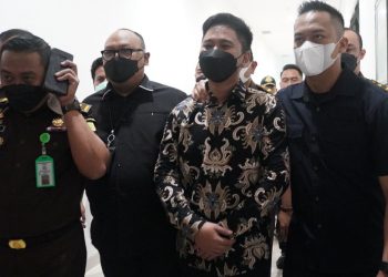 Bareskrim Polri Serahkan Doni Salmanan dan Barang Buktinya ke Kejati Jabar