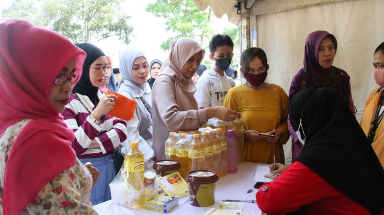 Solusi Kenaikan Harga, Pasar Murah Catatkan Omzet Hingga Rp408 Juta