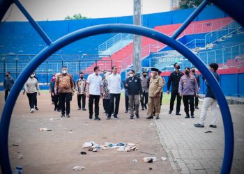 Jokowi Minta Sepakbola Indonesia Diperbaiki, Termasuk Manajemen Waktunya