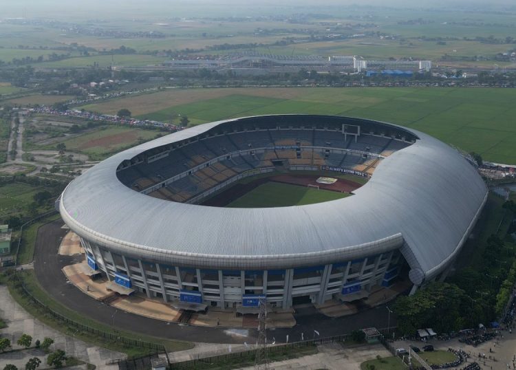 Pemkot Bandung Jajaki Kerja Sama dengan Inggris Soal Pengelolaan Stadion GBLA