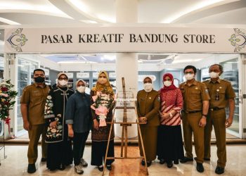 Yuk, Belanja Produk Lokal di Pasar Kreatif Bandung Store TSM