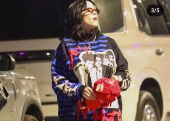 Tak Hanya Billie Eilish, Sejumlah Artis Hollywood Pakai Baju Karya Remaja Bandung Ini!