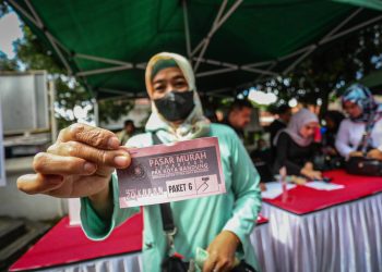 Bantu Masyarakat, TP PKK Kota Bandung Gelar Pasar Murah