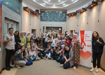 Tingkatkan Daya Saing UKM Lokal Bandung, UNIQLO Tambah Lokasi Neighborhood Collaboration dan Beri Pelatihan UKM