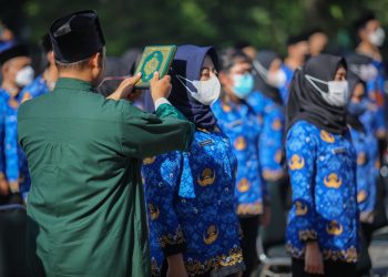 Lantik 87 ASN, Yana: Tingkatkan Kedisiplinan untuk Reformasi Birokrasi!