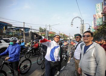 Pemkot Bandung Pastikan Penurunan Kabel Udara di Jalan Riau Terus Berproses