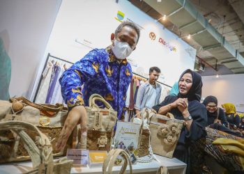 Lewat Pasar Kreatif, 46 Produk UMKM Mejeng di Hotel Bintang 5