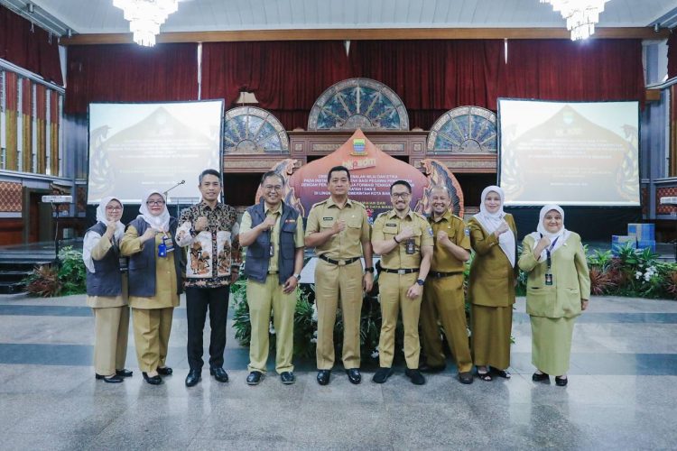 Plh. Wali Kota: PPPK Kota Bandung Harus Jadi Pelayan Publik