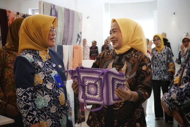 Mendunia! Produk Kota Bandung Bakal Hadir di 4 Musim