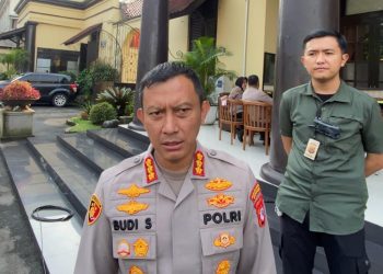 Kapolrestabes Bandung ke Petugas: Jangan Minta Imbalan,  Akan Ada Sanksi Tegas
