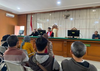 Tindak Tegas, 10 Pelaku Buang Sampah Sembarangan di Kota Bandung Jalani Sidang Tipiring