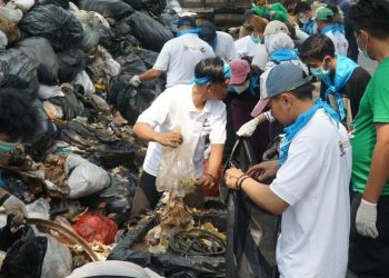 Sukses Tangani 1,5 Ton Sampah TPS Gudang Selatan, Sekda Apresiasi Kehadiran Relawan Pepeling Dispora