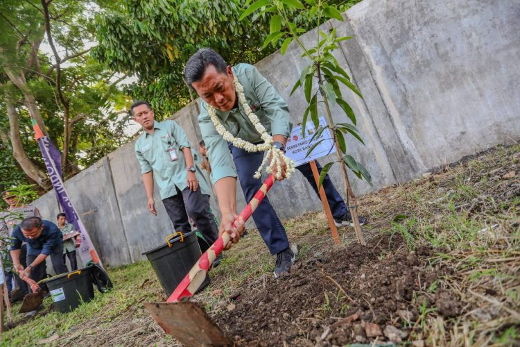 Bandung Menanam Jilid V, Upaya Stabilkan Inflasi dan Perkuat Ketahanan Pangan