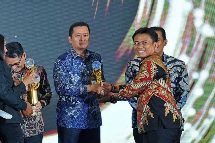 Bhumandala Award 2023: Kota Bandung Raih Penghargaan Inovasi Terbaik Pemanfaatan Informasi Geospasial