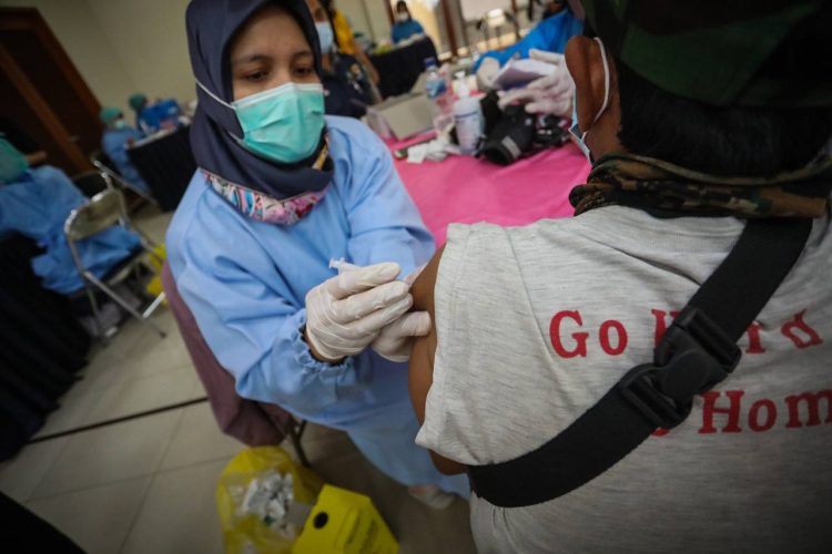 Dinkes Kota Bandung Akan Vaksin Nakes Antisipasi Peningkatan Covid-19