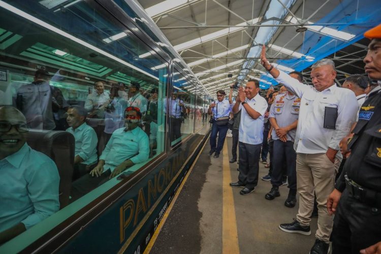 Pj Wali Kota Bandung Sambut Positif Peluncuran 3 Rute Kereta Api Baru