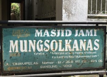 Berdiri sejak 1869, Masjid Mungsolkanas Jadi Masjid Tertua di Kota Bandung