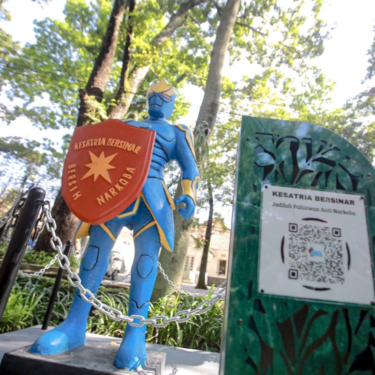 Kota Bandung Punya Super Hero Baru ‘Kesatria Bersinar’, Siap Jadi Pahlawan Anti Narkoba