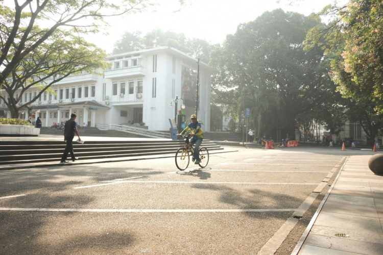 Warga Apresiasi Penerapan Friday Car Free di Balai Kota: Jadi Lebih Asri!