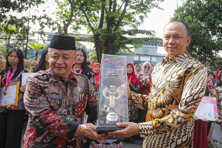 8.921 ASN Dinas Pendidikan Kota Bandung Berikrar Netral pada Pilkada 2024