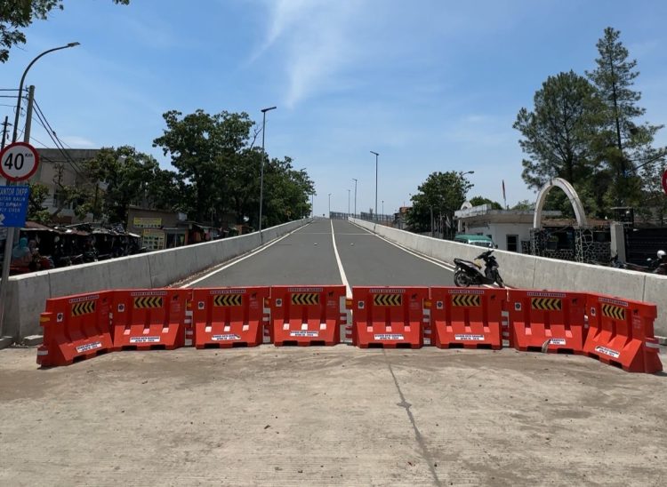 Flyover Ciroyom Akan Beroperasi Akhir Oktober 2024
