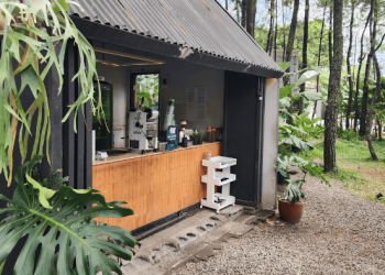 Cafe Sejuk di Kota Bandung yang Bikin Betah, Cocok untuk Santai dan Me-Time!