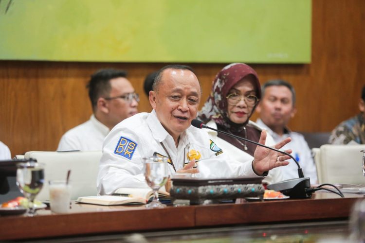 PPDB Zonasi hingga Kurikulum Merdeka Jadi Fokus Diskusi di Balai Kota Bandung