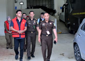 Kejati Jabar Tahan Dua Tersangka Kasus Kebun Binatang Bandung