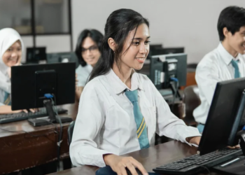 Siswa Tak Lolos Sekolah Negeri Akan Dibiayai Pemda untuk Masuk Sekolah Swasta