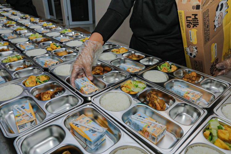 Program Makan Bergizi Gratis Didanai APBN, Tegas Kepala BGN