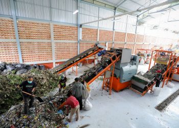 TPST Tegalega Proses 25 Ton Sampah Per Hari untuk Industri Semen